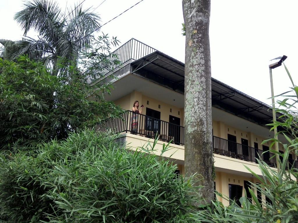 Hotel Cemerlang Baturraden Bilik gambar