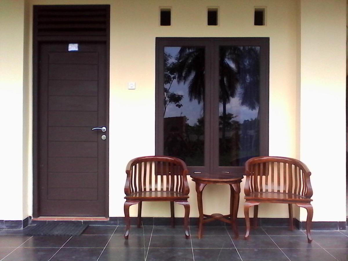Hotel Cemerlang Baturraden Bilik gambar